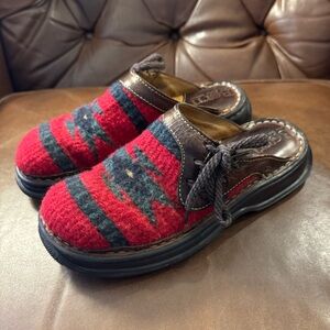 Born Hand Woven Tribal Motif & Leather Slides Clogs Size 6 Southwestern